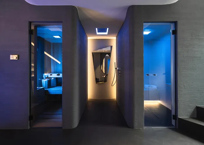 The Cave Suites Spa Vieste
